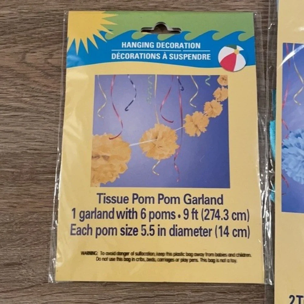3 new packs of Pom Pom party decorations